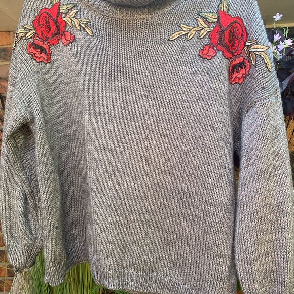 Dotti winter sweater floral embroidered crop jumper - Picture 2 of 8